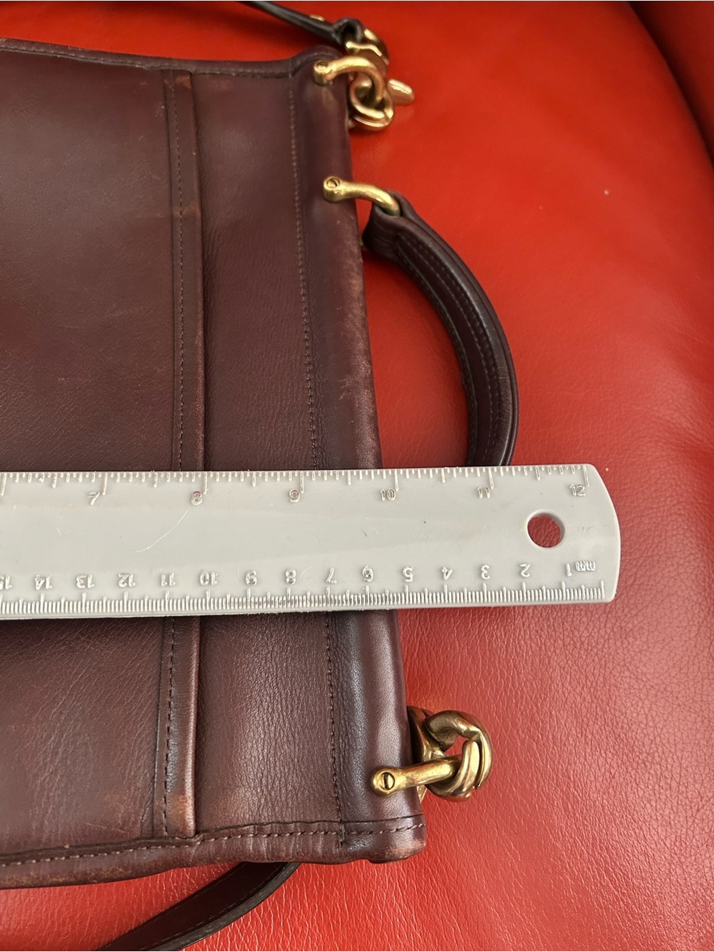 Vintage Coach Willis handbag 9927 in dark mahogany brown. Great condition! - Picture 15 of 16